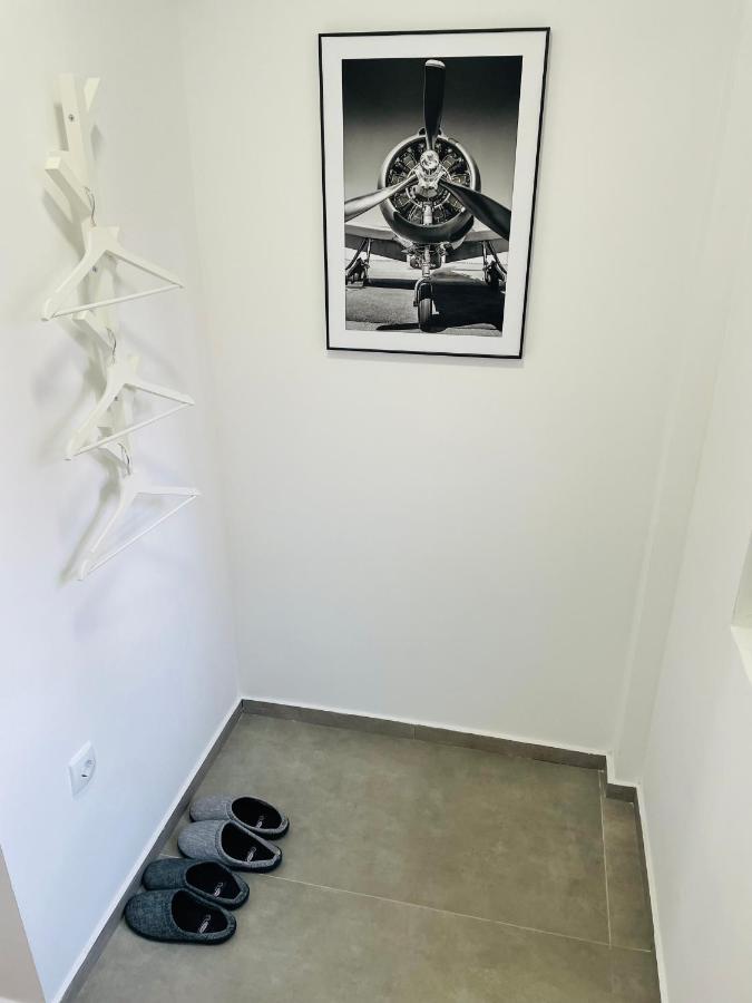 Muki Apartments Surčin Eksteriør billede